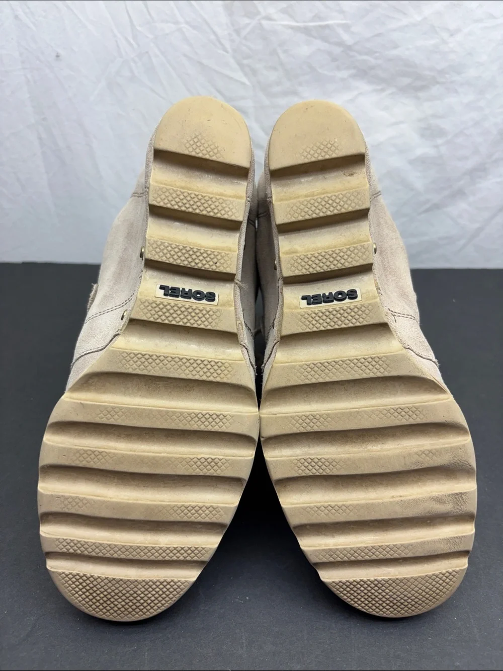 Sorel Women's Taupe Lace-Up Wedge Booties, SZ 9, box 47